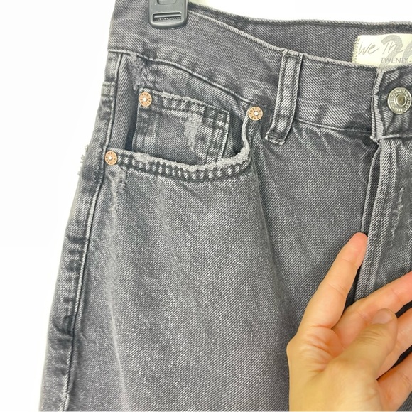 Free People l We The Free The Lasso High Waist Straight Leg Jeans, size 26 - Picture 6 of 11